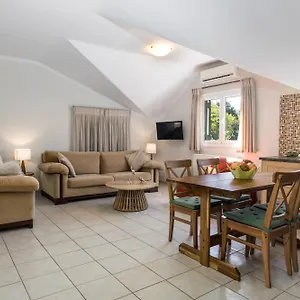 https://attic-retreat.kefaloniahotels.net