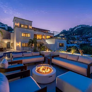 https://casa-la-pinata-7br-concierge-and-maid-included.cabosanlucashotelsmexico.com